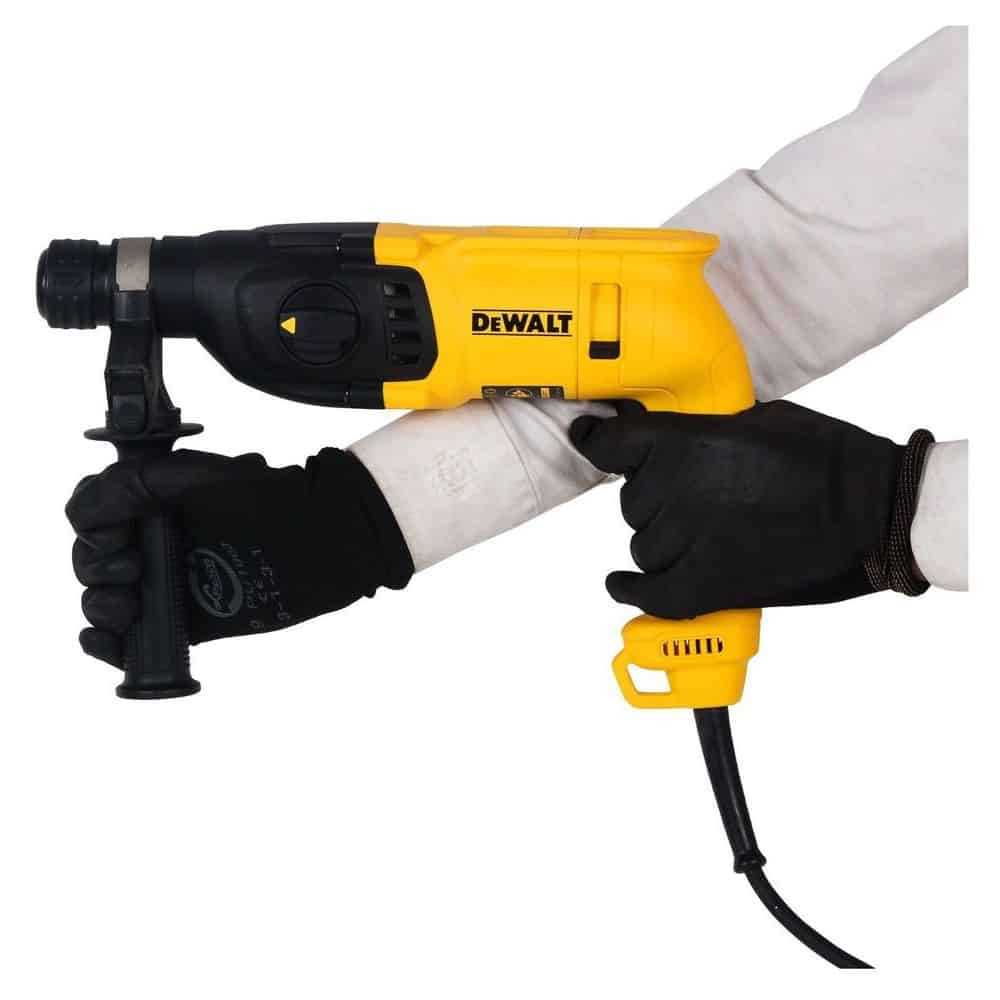 Dewalt D25033C-B5