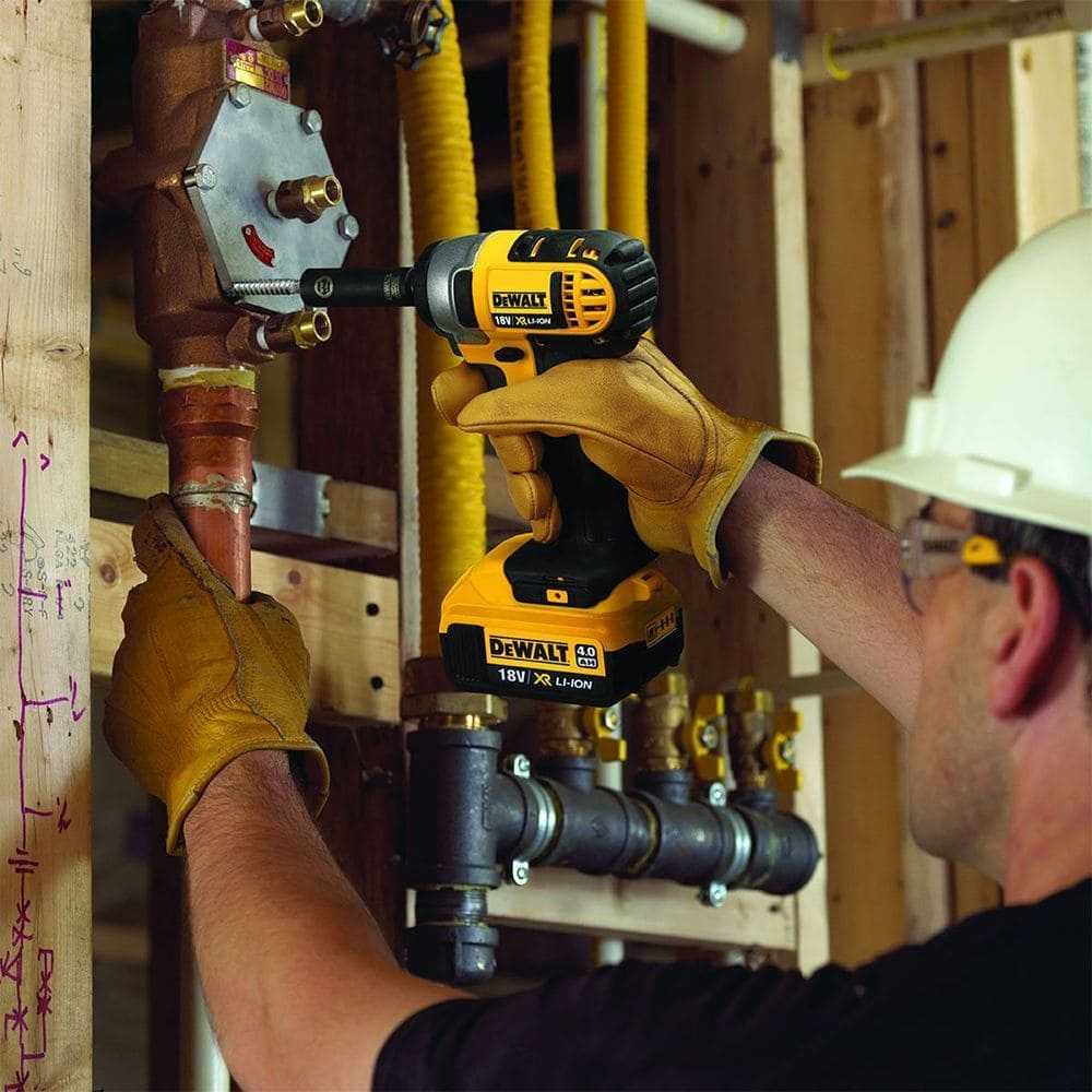 Dewalt DCF880M2-GB