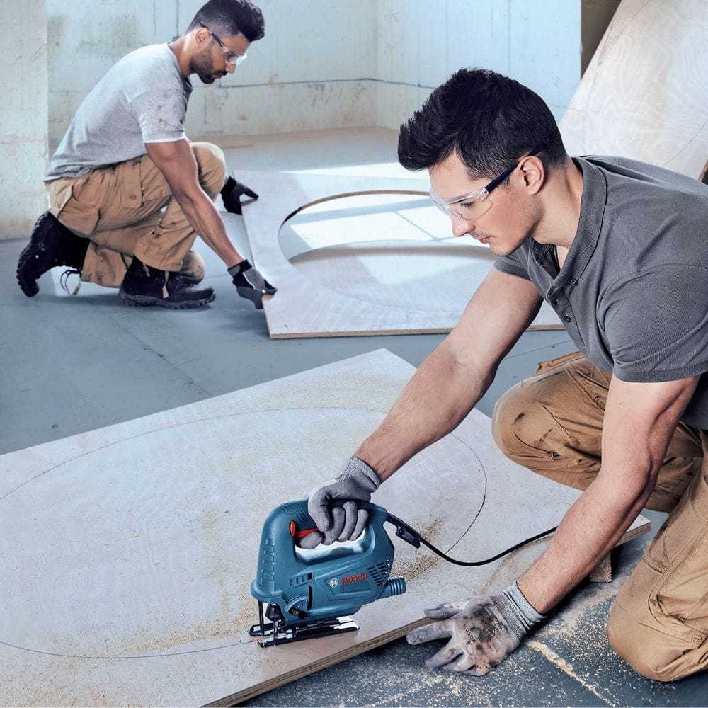 Bosch GST 700