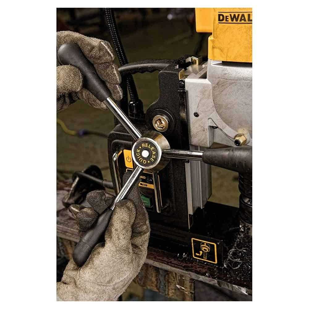 Dewalt DWE1622K-LX