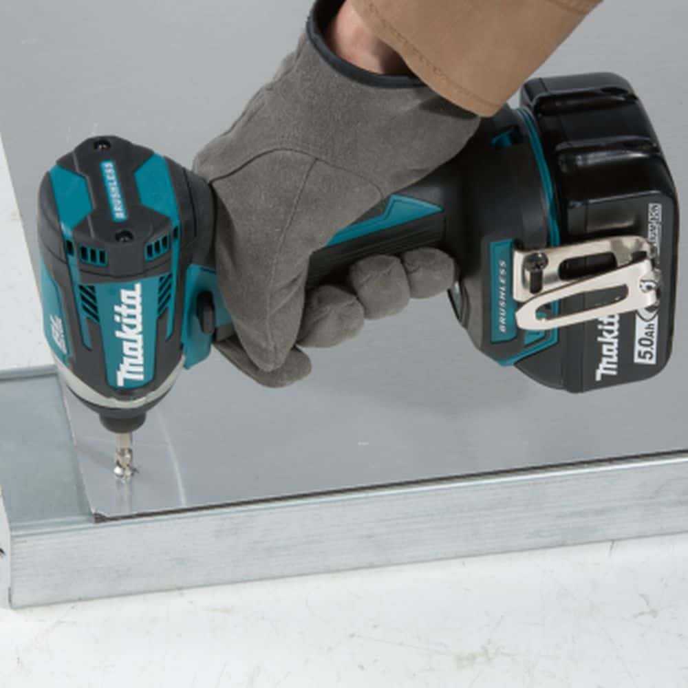 Makita DTD154Z