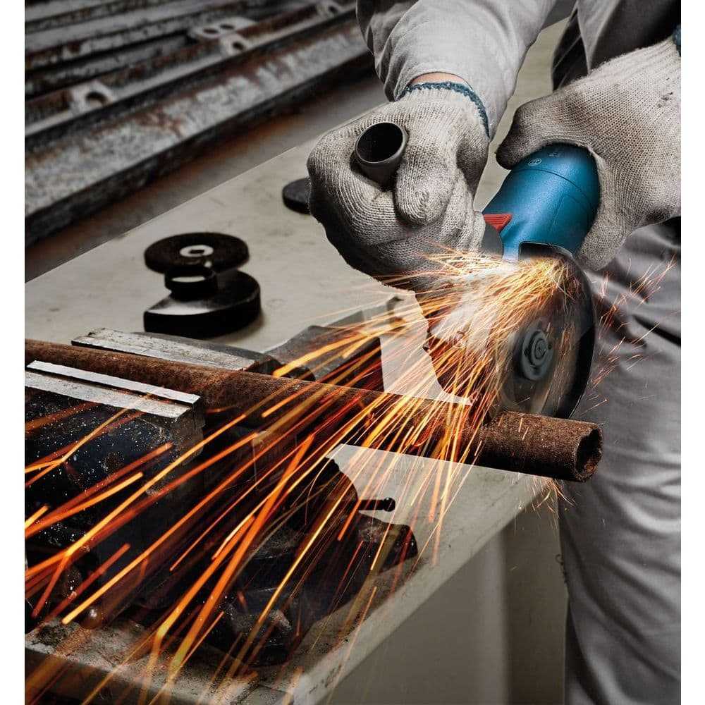 Bosch GWS 700