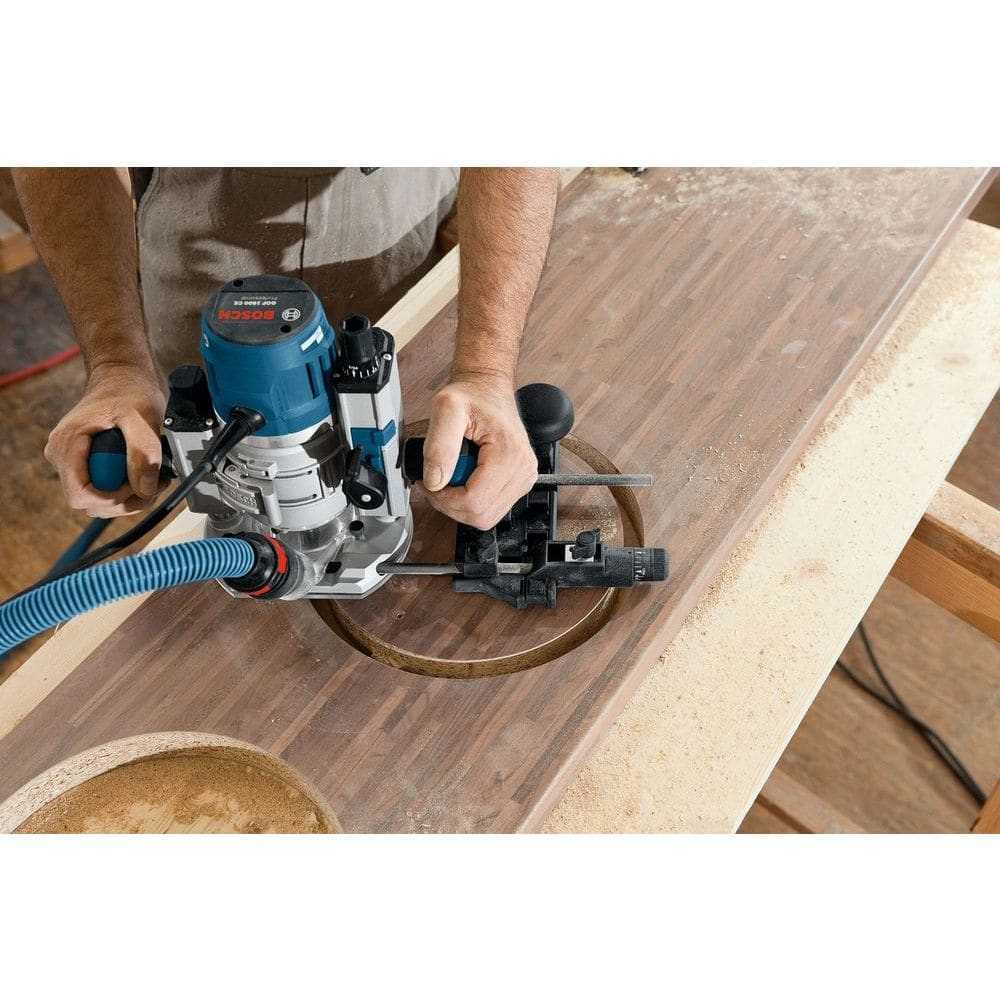Bosch GOF 1600 CE