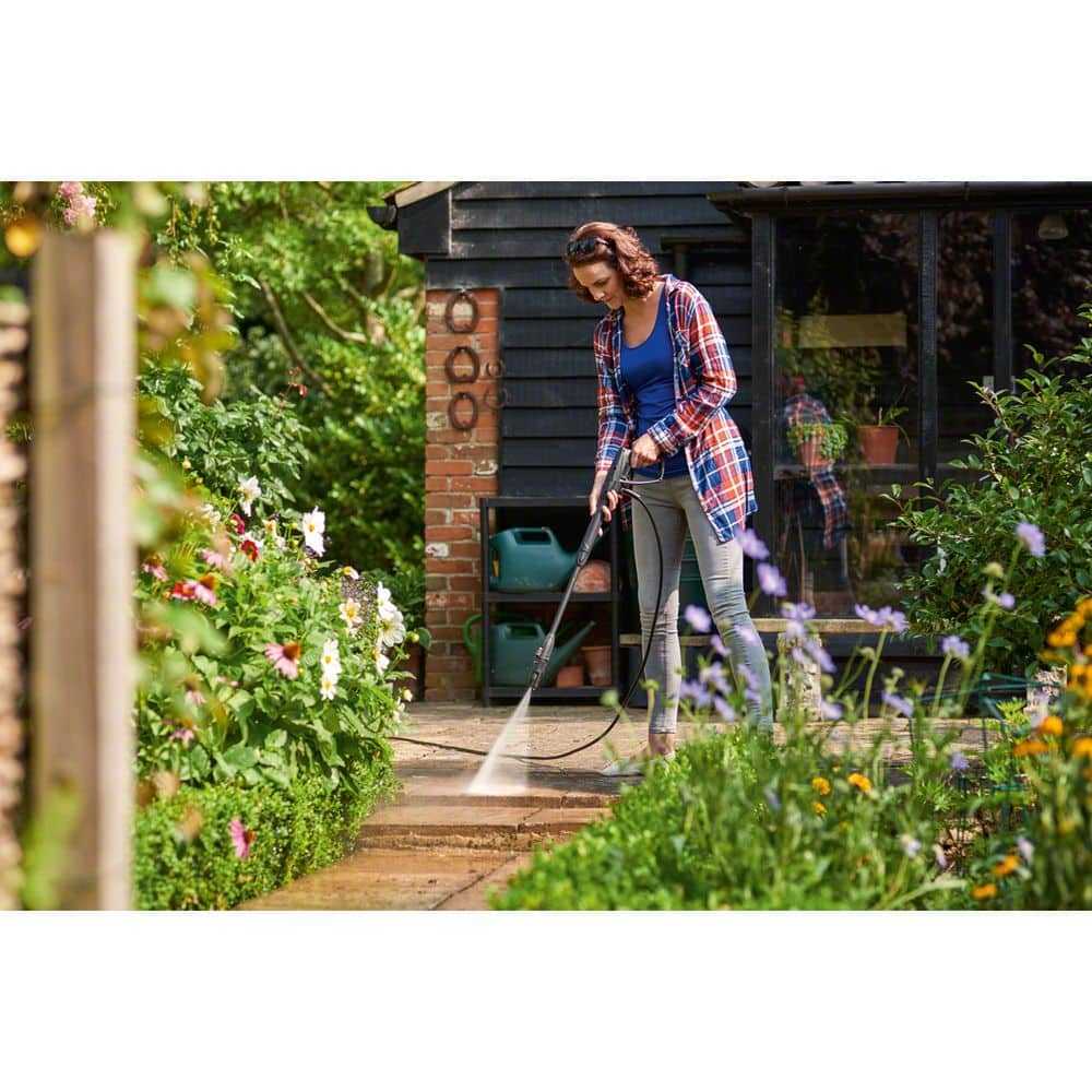 Bosch UniversalAquatak 135