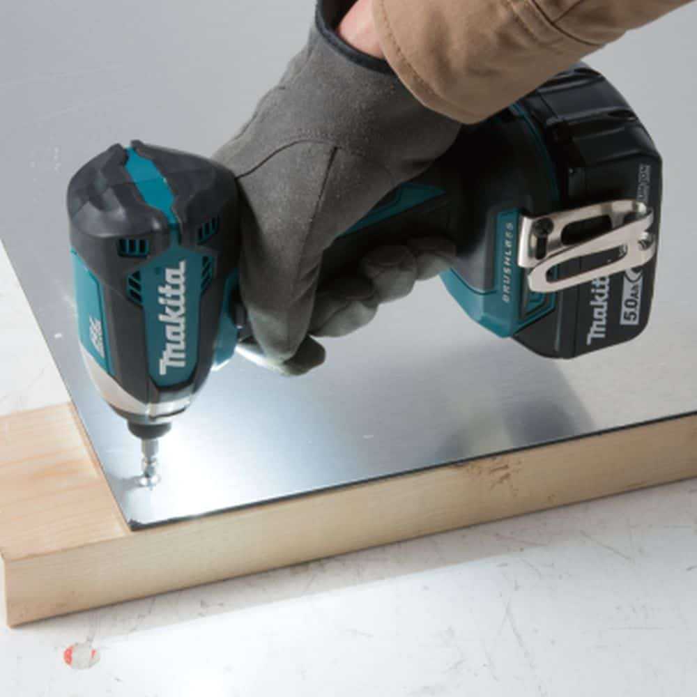 Makita DTD153Z