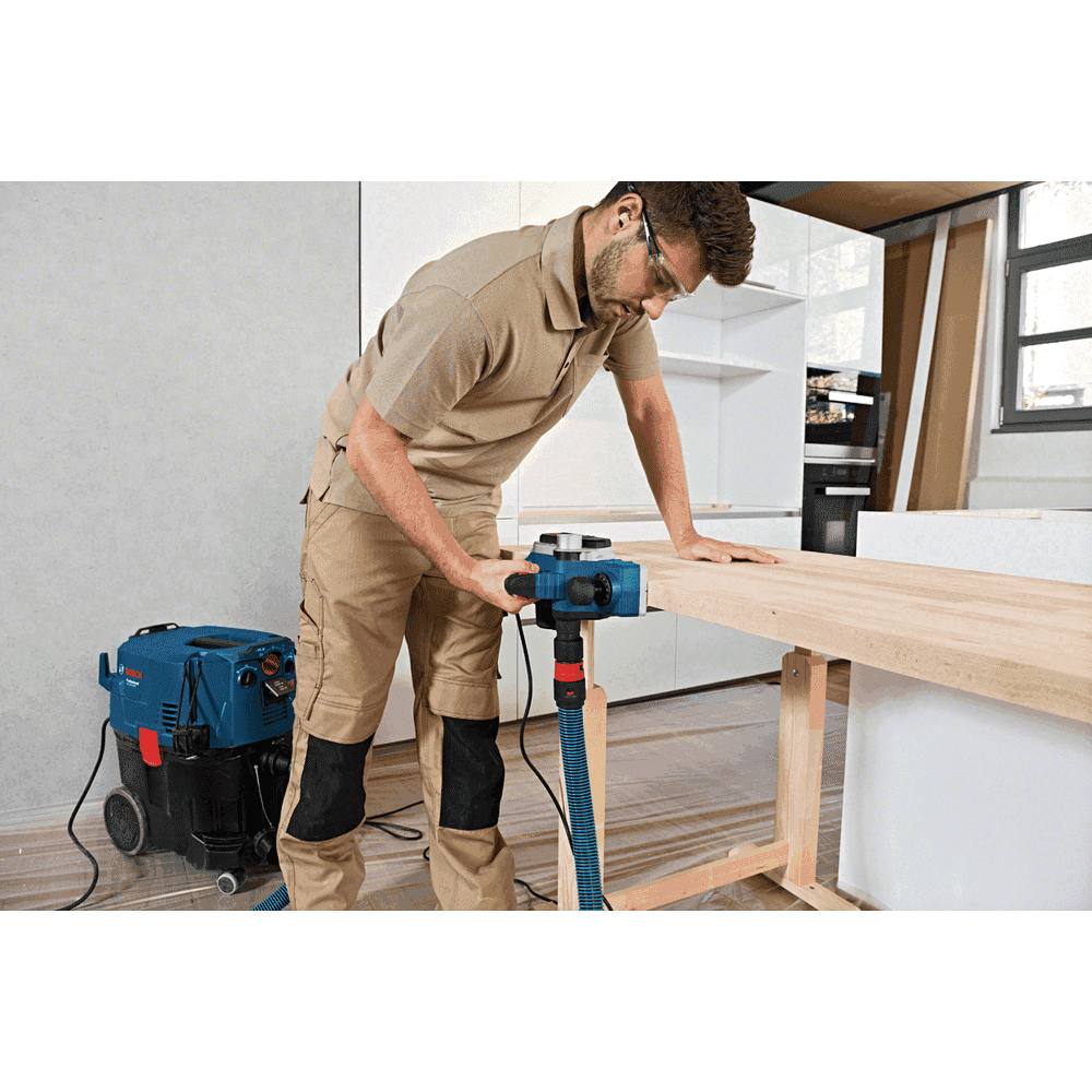 Bosch GHO 26-82 D