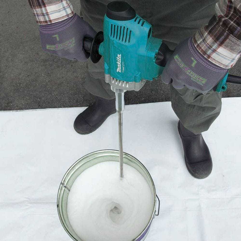 Makita M6600B