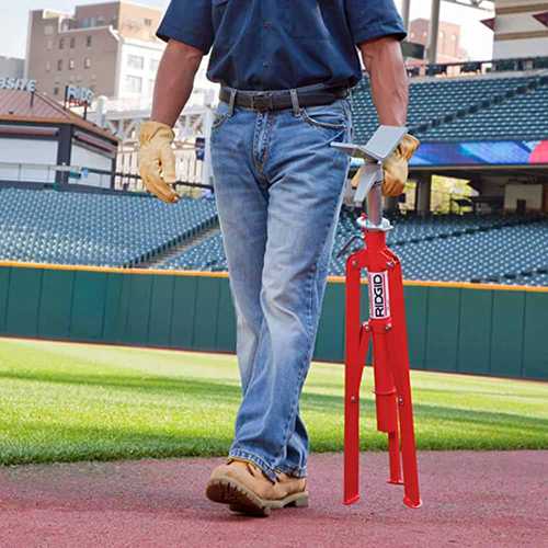 Ridgid VF99 V Head Pipe Stand FoldLegs 22168 Shop Online at Best