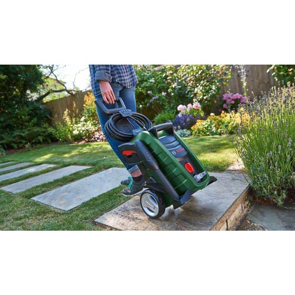 Bosch UniversalAquatak 135