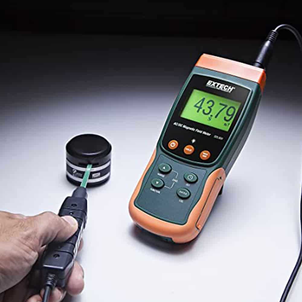 Extech AC/DC Magnetic Meter/Datalogger, 3000G to 30000G DC