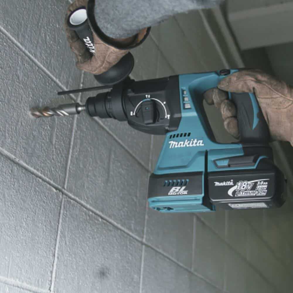 Makita DHR242RGJ