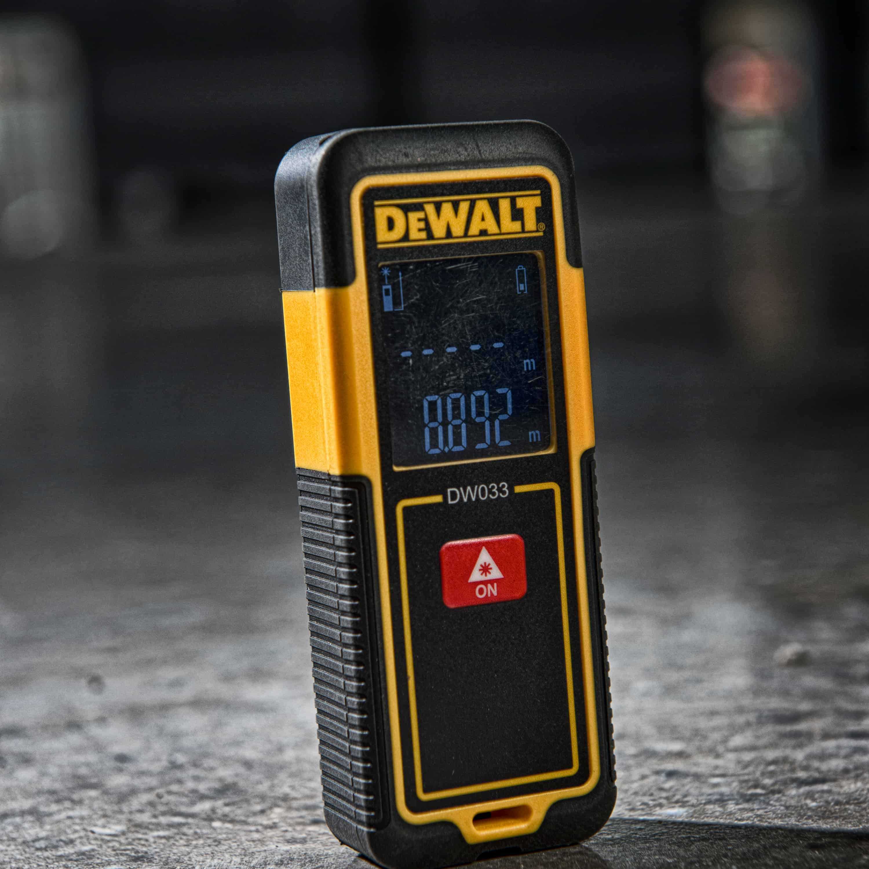 Dewalt Red Laser Distance Meter, 30m, IP 40, with 2x 1.5V AAA Batteries